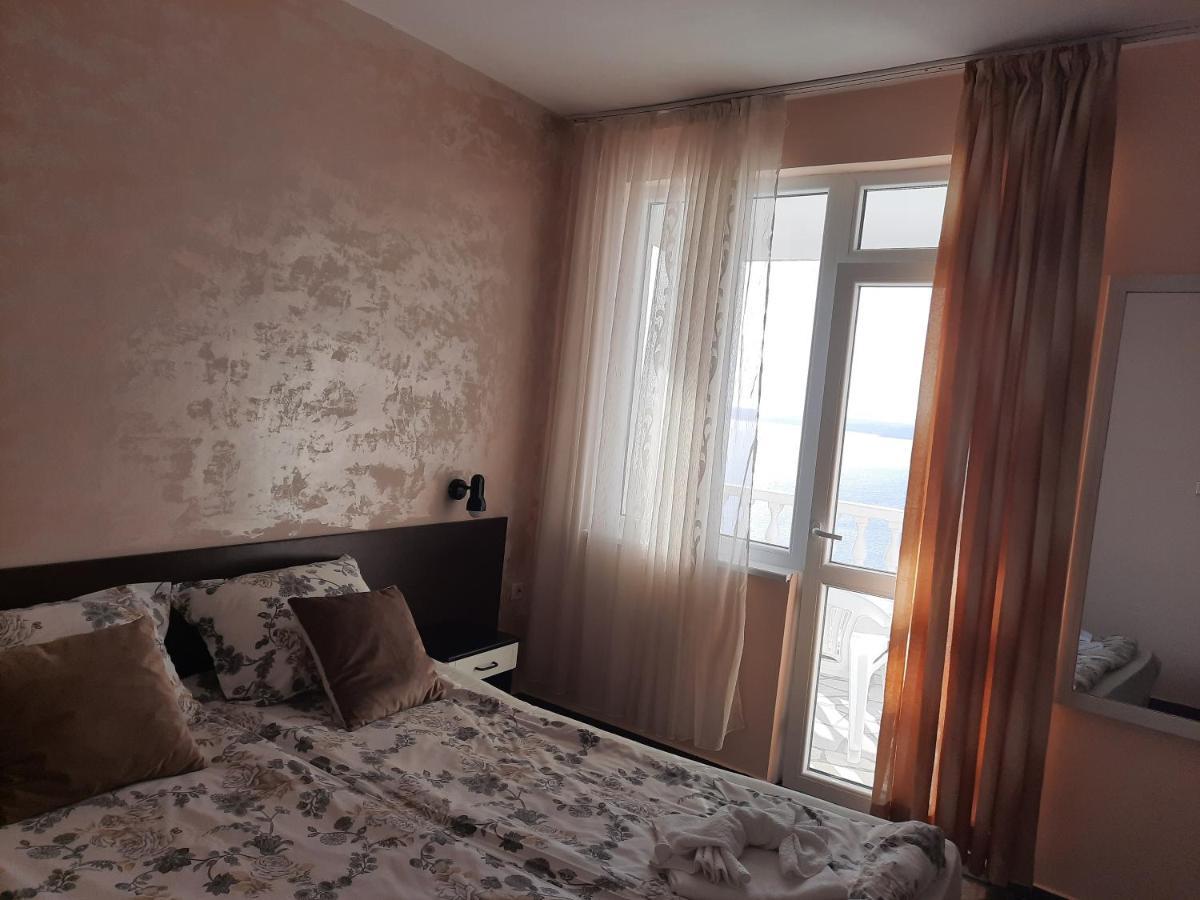 סוזופול Orion Guest House מראה חיצוני תמונה