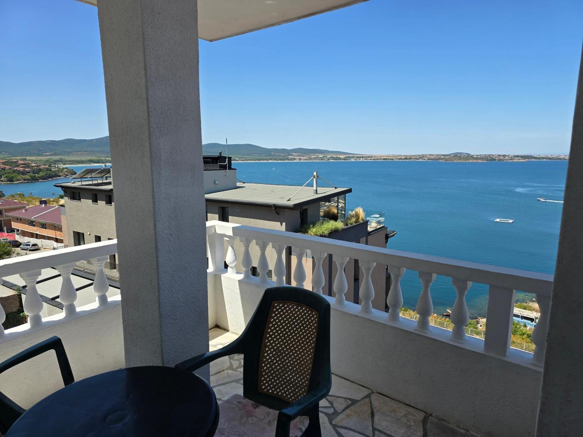 סוזופול Orion Guest House מראה חיצוני תמונה
